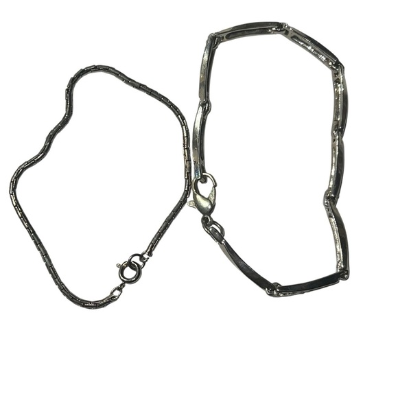 Silver Mesh Belt Buckle Bracelet with 2 other Silver Tone Vintage Bracelets - Picture 2 of 7